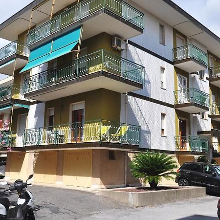 Viale Repubblica 329 1 Apartment Pietra Ligure Ngoại thất bức ảnh